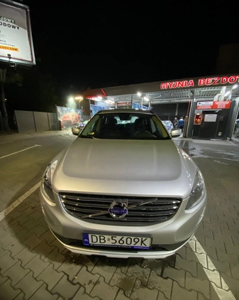 Volvo XC 60 cena 89000 przebieg: 190000, rok produkcji 2016 z Wrocław małe 67